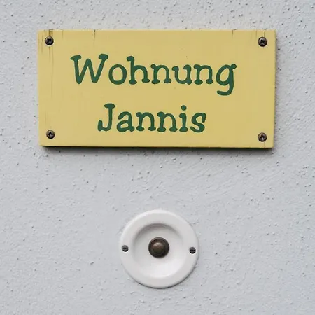 Appartement Capitaenshaus Von Petersson Whg Jannis Born